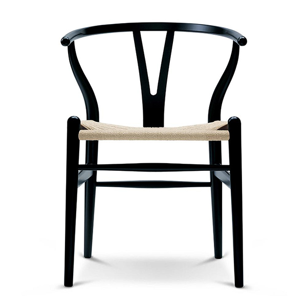 CH24 Wishbone Chair by Carl Hansen.