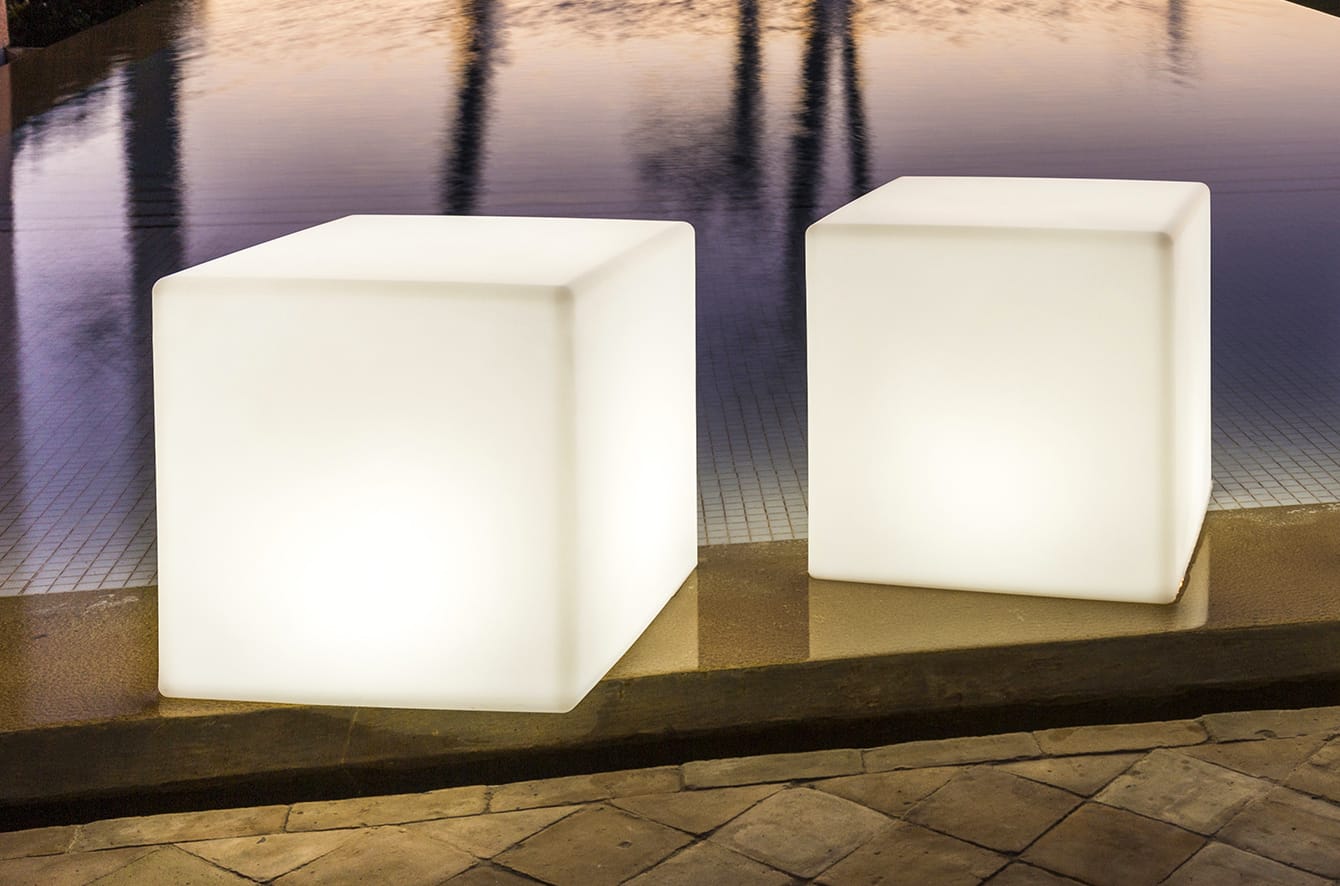 Cube Bluetooth LED Indoor/Outdoor Lamp by Smart & Green